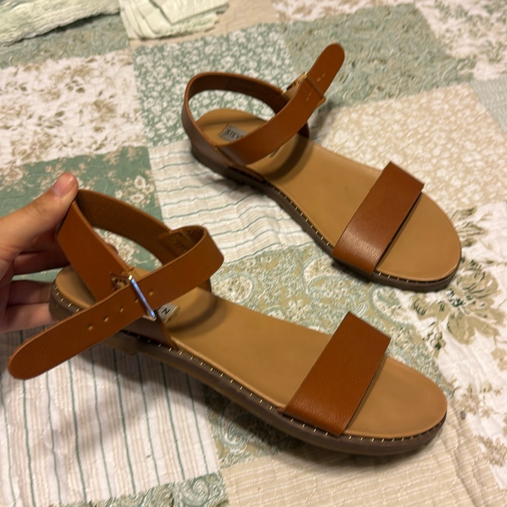 Steve Madden sandals